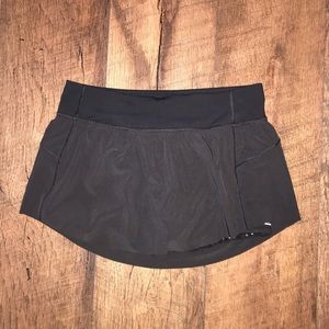 Black Lululemon skirt